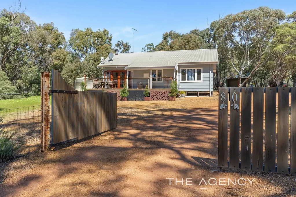 80 Martin Street, Bakers Hill, WA 6562