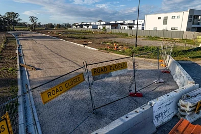 2500套公寓烂尾！悉尼地产巨雷迎重磅后续，亚洲投资巨头正式接管多个地块！