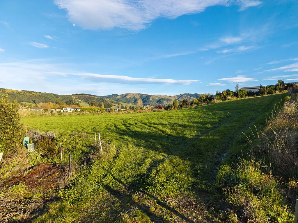 Waimate Premium lifestyle section