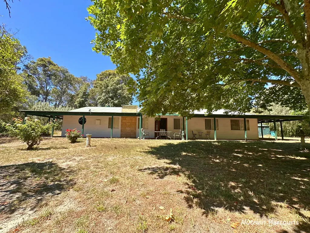 19 Tributary Place, Leschenault, WA 6233