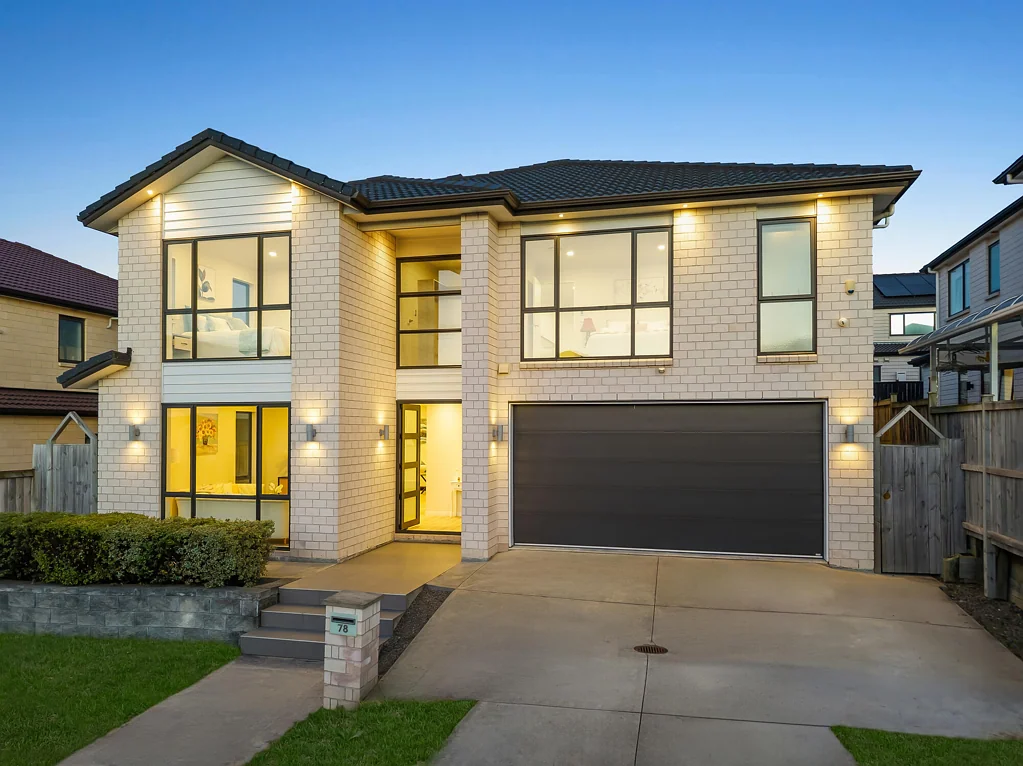 Flat Bush 7બેડરૂમ Built to Live In, Designed to Stand Out