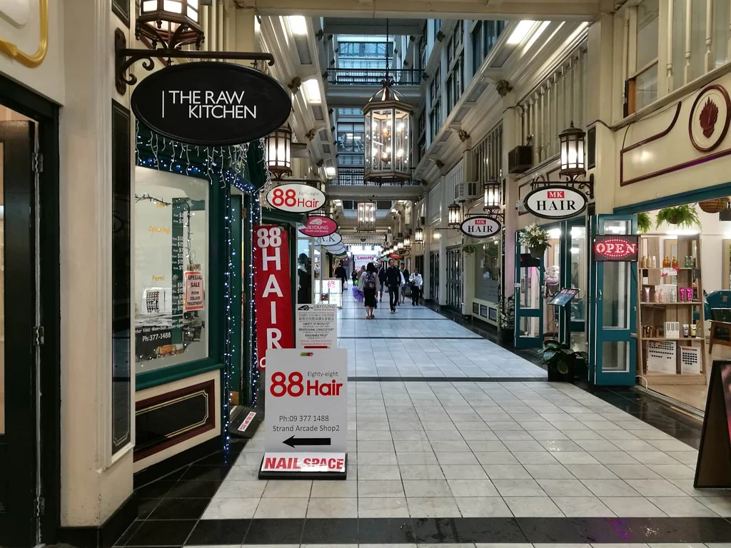 Auckland Central GROUND FLOOR RETAIL SPACE AT THE STRAND ARCADE