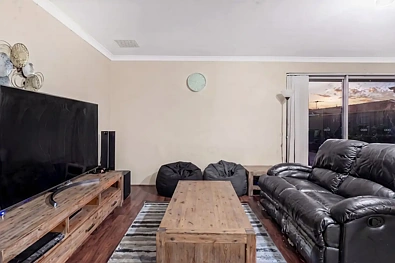52 Aroona Way, Maddington, WA 6109, 4 Bedrooms, 2 Bathrooms, House