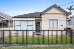 585 GLEBE RD, Adamstown