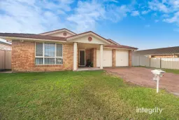 39 PEPPERMINT DR, Worrigee