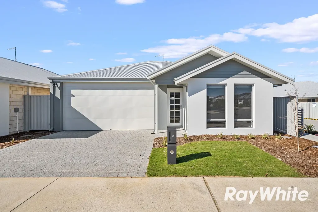 Modern living with lock up and leave flexablity.