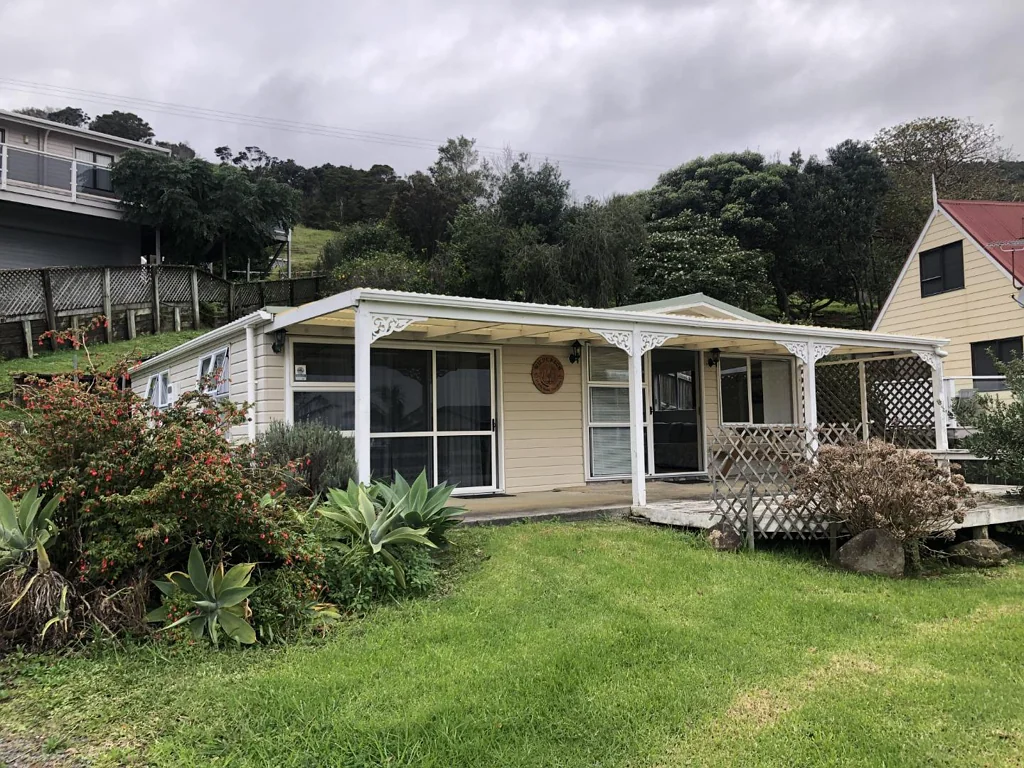 Located in the beautiful Whangarei Heads