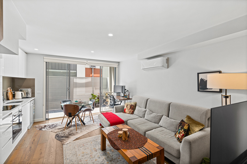 4 SHUTER ST, MOONEE PONDS VIC 3039, 0 chambres, 0 salles de bain, Townhouse