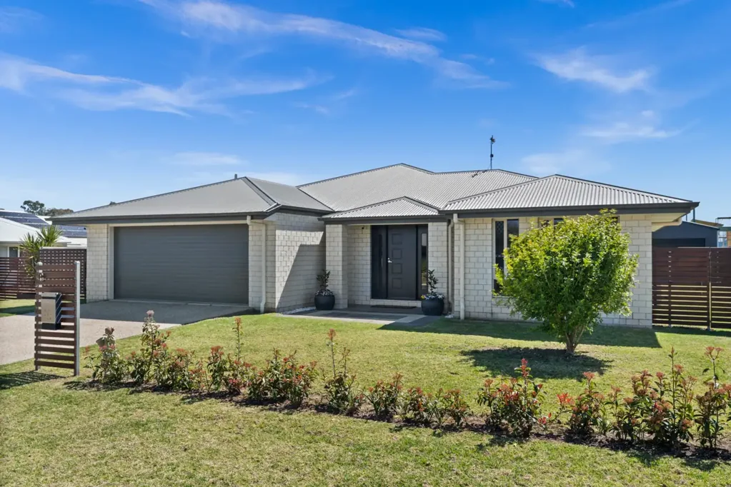 6 Colbar Street, Pittsworth, QLD 4356