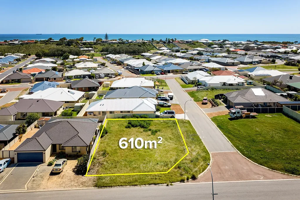 Drummond Cove Build Your Coastal Dream on a Generous 610m² Corner Block