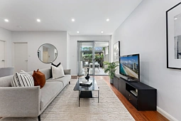 1/15 Kooringa Road, Chatswood