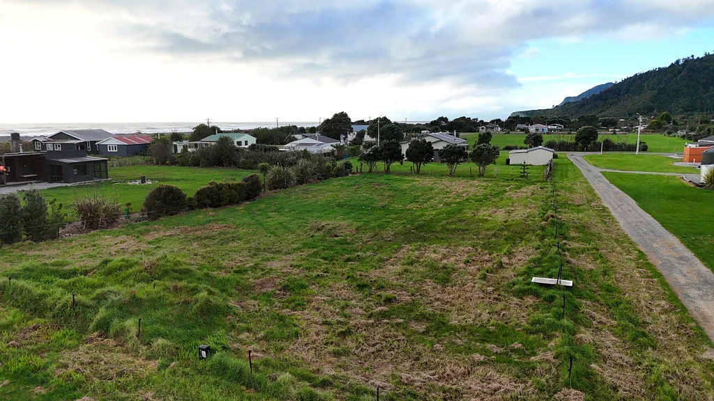 Seddonville  Mokihinui 1/4 Acre Section