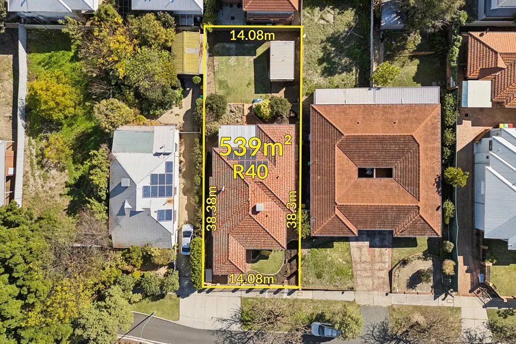 East Victoria Park 3房  OLD BUT GOLD | R40 ZONING