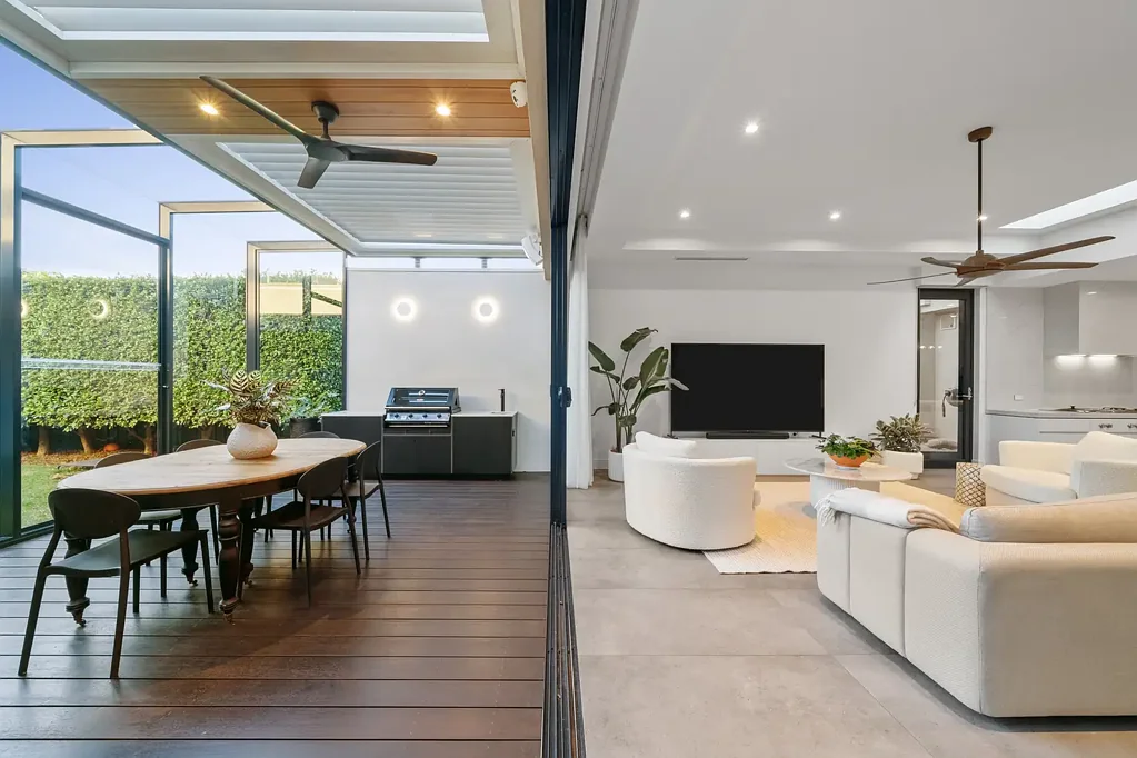 37 Lloyd Street, Strathmore, VIC 3041