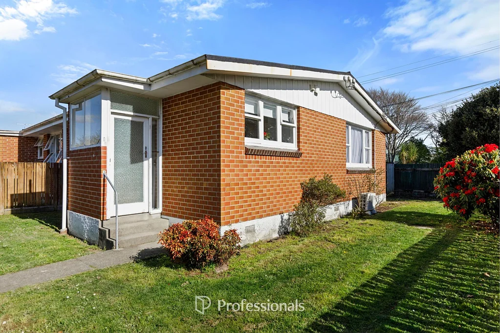 Heretaunga 2 Slaapkamer Ready, Set, Own in a Convenient Zone!