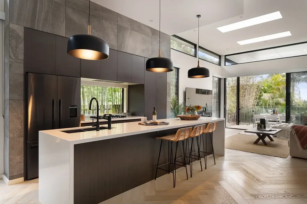 Cronulla 4 Bedroom Premium Bay Side Duplex