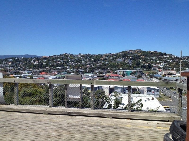 23 Maupuia Road, Miramar, Wellington, 0 rūma, 1 rūma horoi