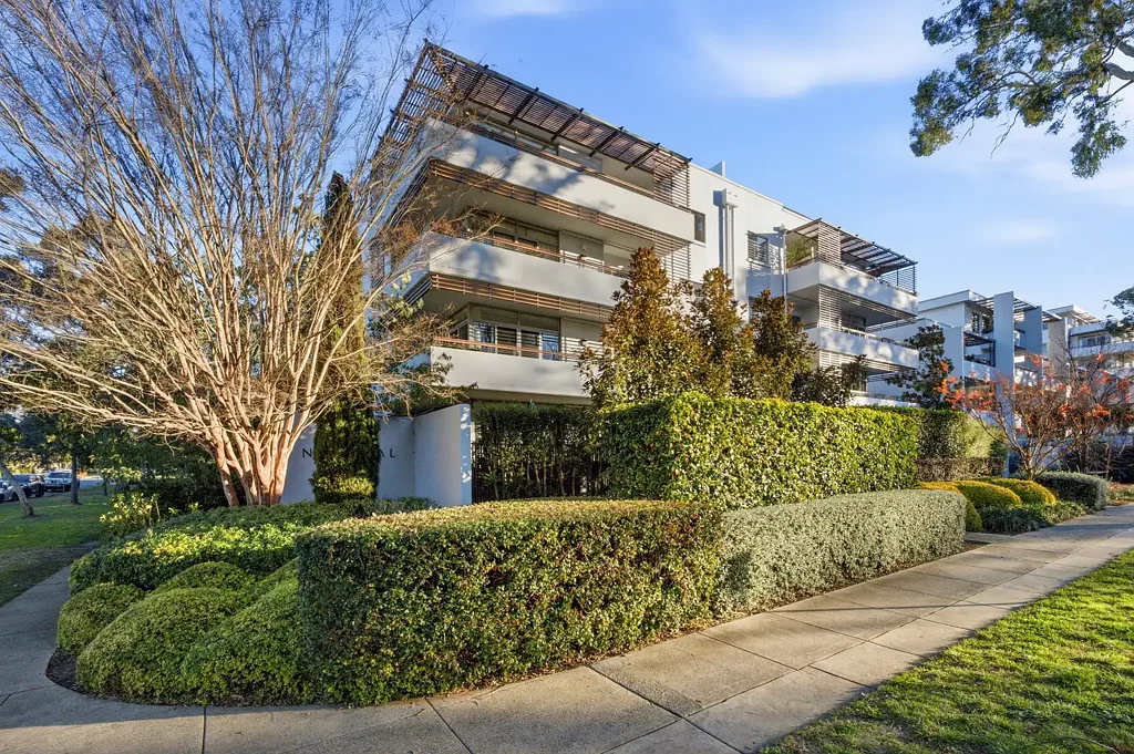 Very spacious two bedroom plus study apartment!