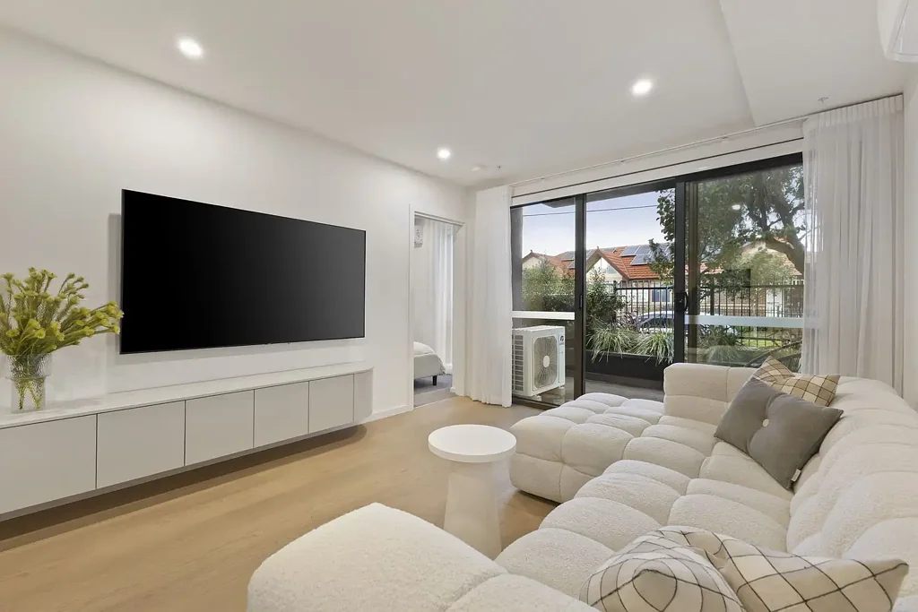 Ground Floor Living in the Heart of Bentleigh East