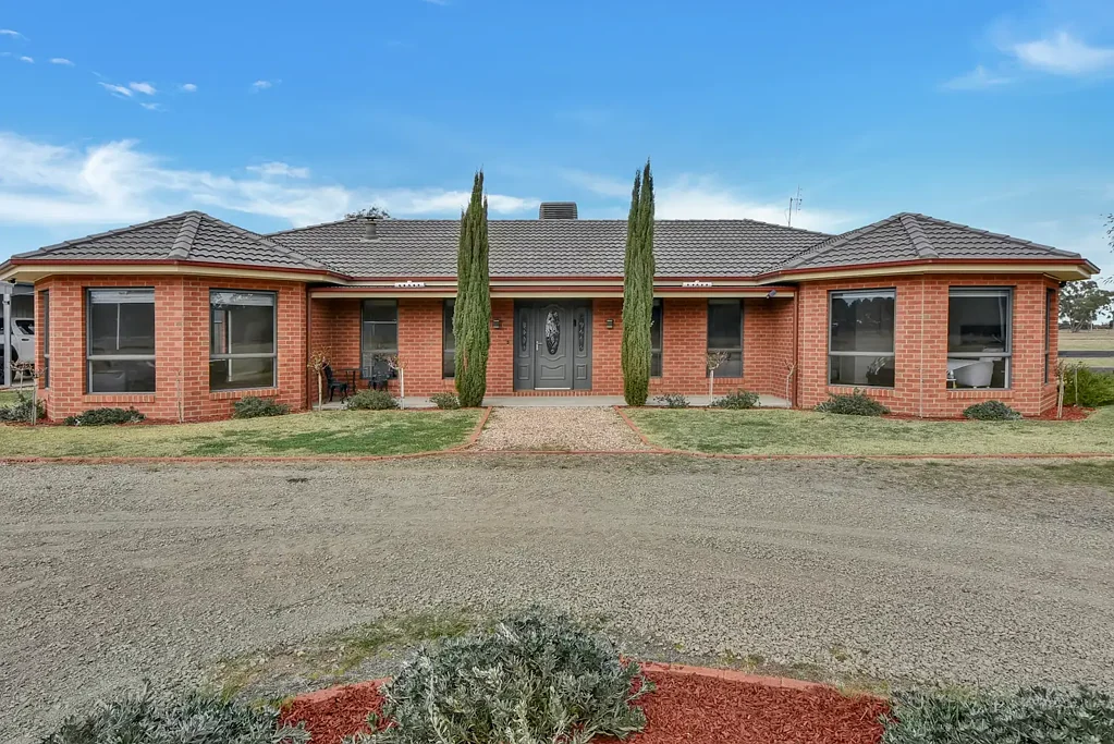 102 Three Bridges Road, Lower Norton, VIC 3401