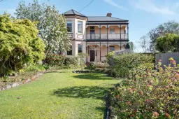 7 Lansdowne Crescent, West Hobart