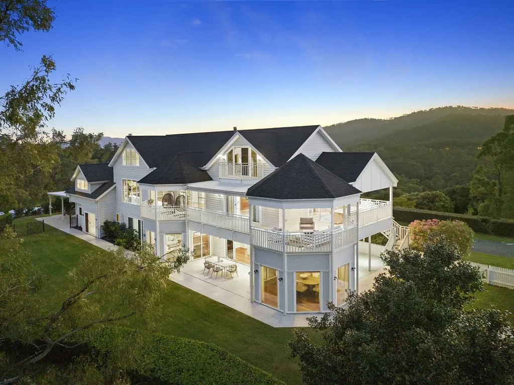 Upper Coomera 6 Bedroom Hilltop Country Estate With Mountain, Hinterland and Coastal Views