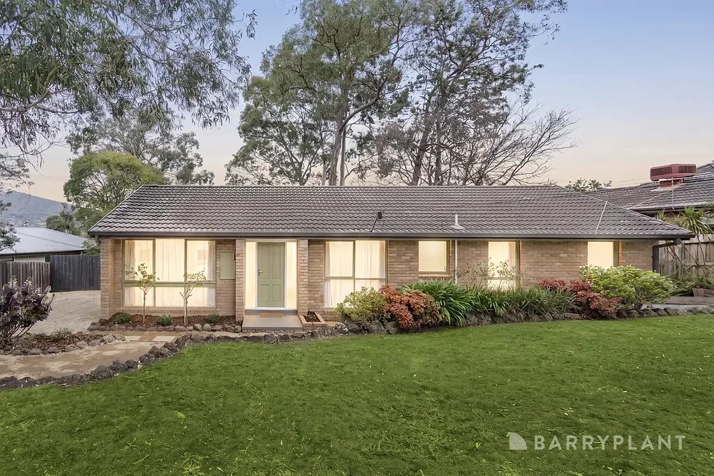 Boronia 3غرفة نوم Foothills living made easy on just under ¼ acre.
