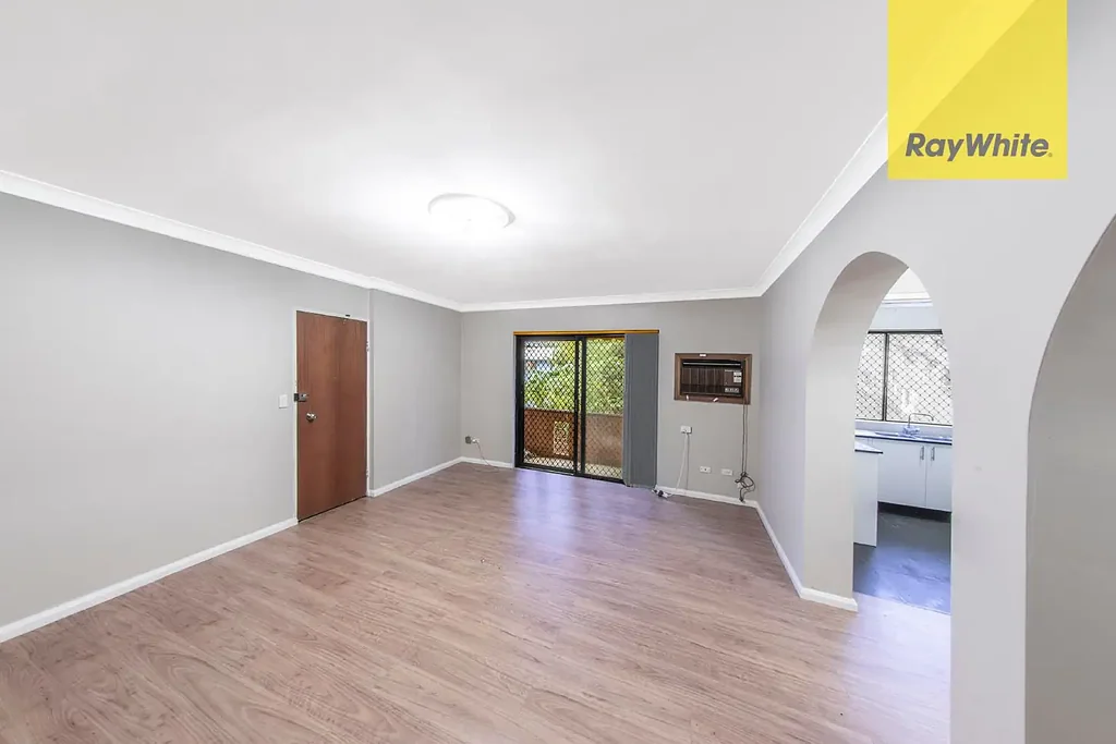 3 Bedroom Unit In Prime Westmead Location