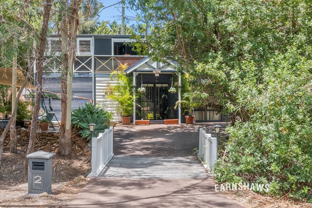 2 Dryandra Crescent, Darlington, WA 6070