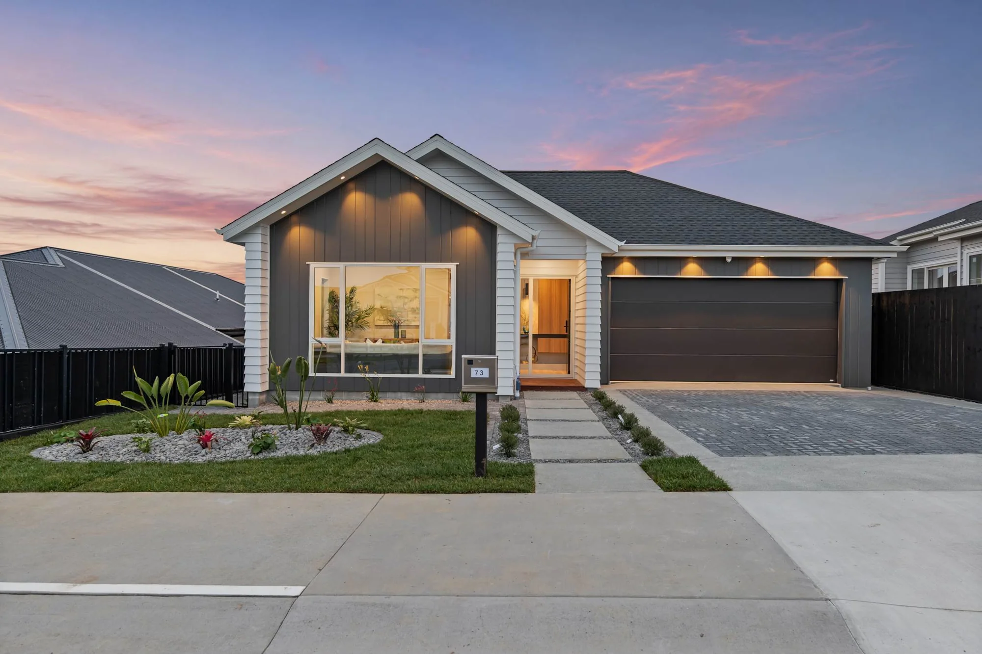 Wainui 4房  Warm Family Home with Granny Potential
