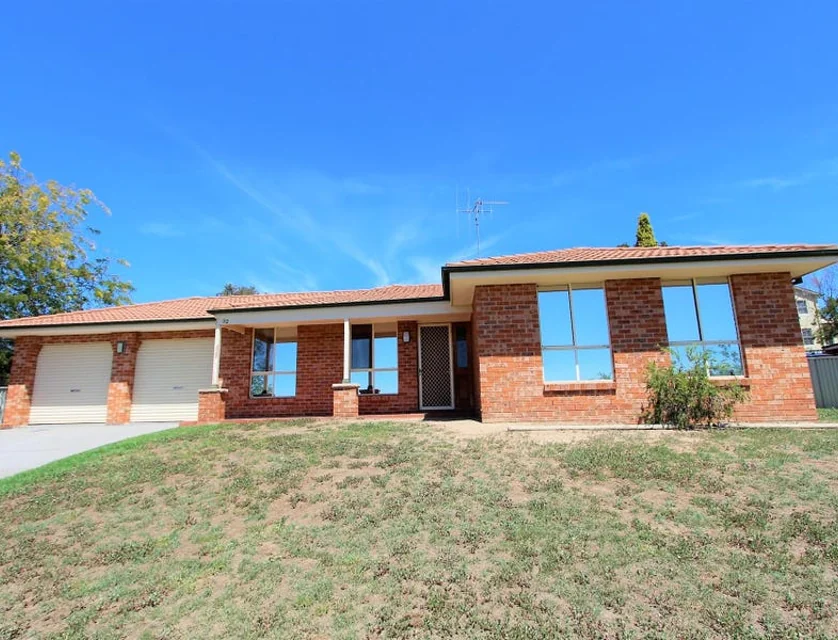 82 Osborne Avenue, Bathurst, Central Tablelands, 4房, 2浴, House