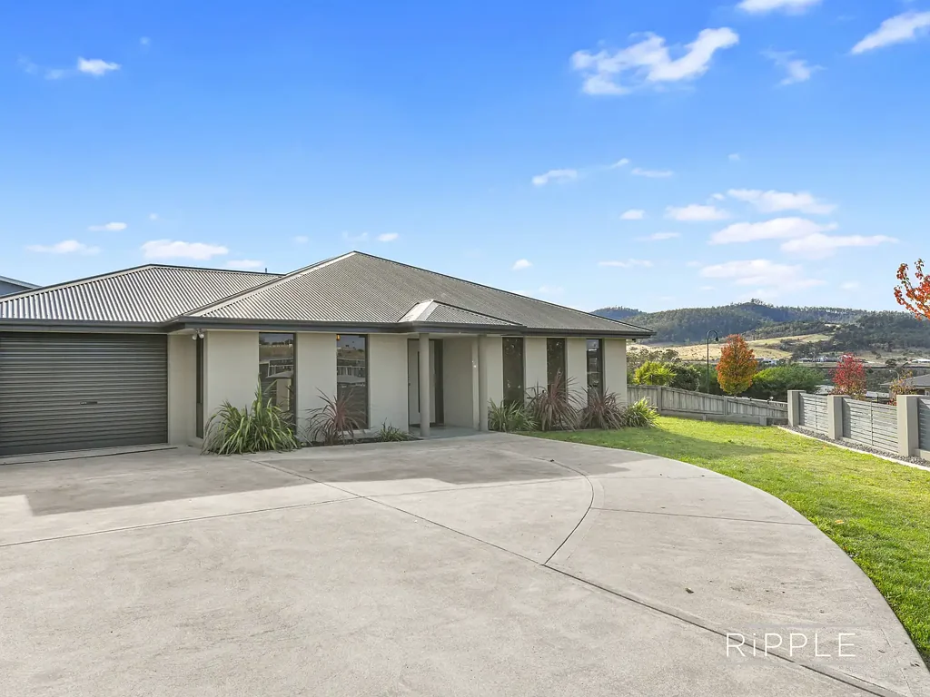 22 Hance Road, Howrah, TAS 7018
