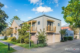 2/8 Coxswains Way, Wickham