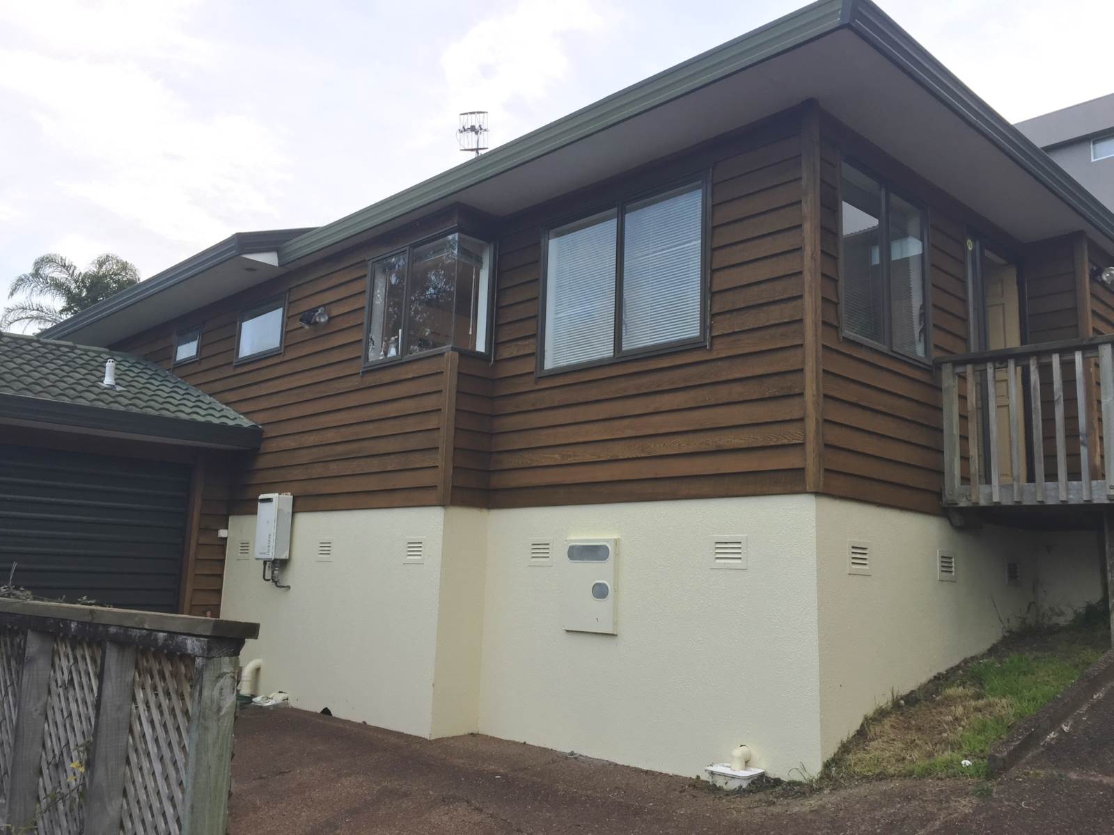 6/24 Blockhouse Bay Road, Avondale, Auckland, 3部屋, 1バスルーム