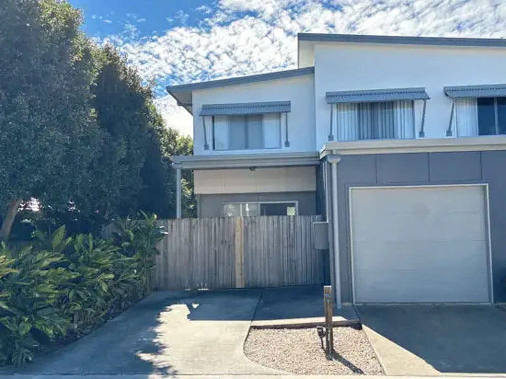 Burpengary 3ਬੈੱਡਰੂਮ Unparalleled Double Entranced Resort Living Opportunity at 20 Claudia St, Burpengary (CLAUDIA COURT)