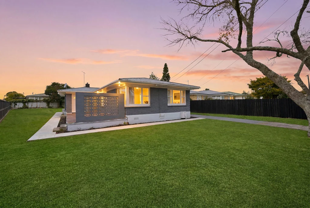 Hillcrest 4房  Big Land 883 m² , Fully Renovated, Close to Uni
