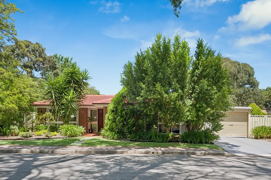 19 Reid Avenue, Aberfoyle Park, SA 5159