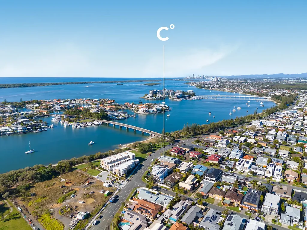 2/152 The Esplanade, Paradise Point, QLD 4216