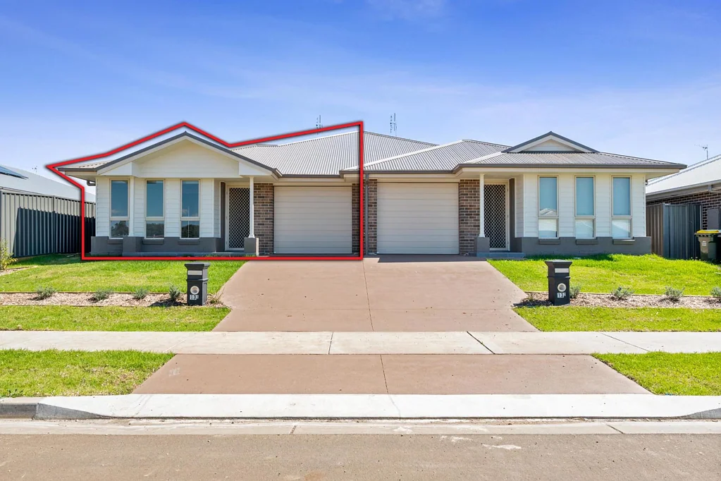 Brand New Three Bedroom Duplex in Lochinvar