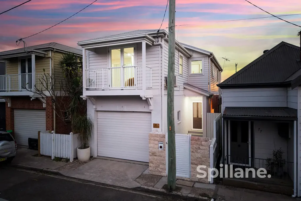 Carrington 3Kwarto Stylish Torrens Title Home