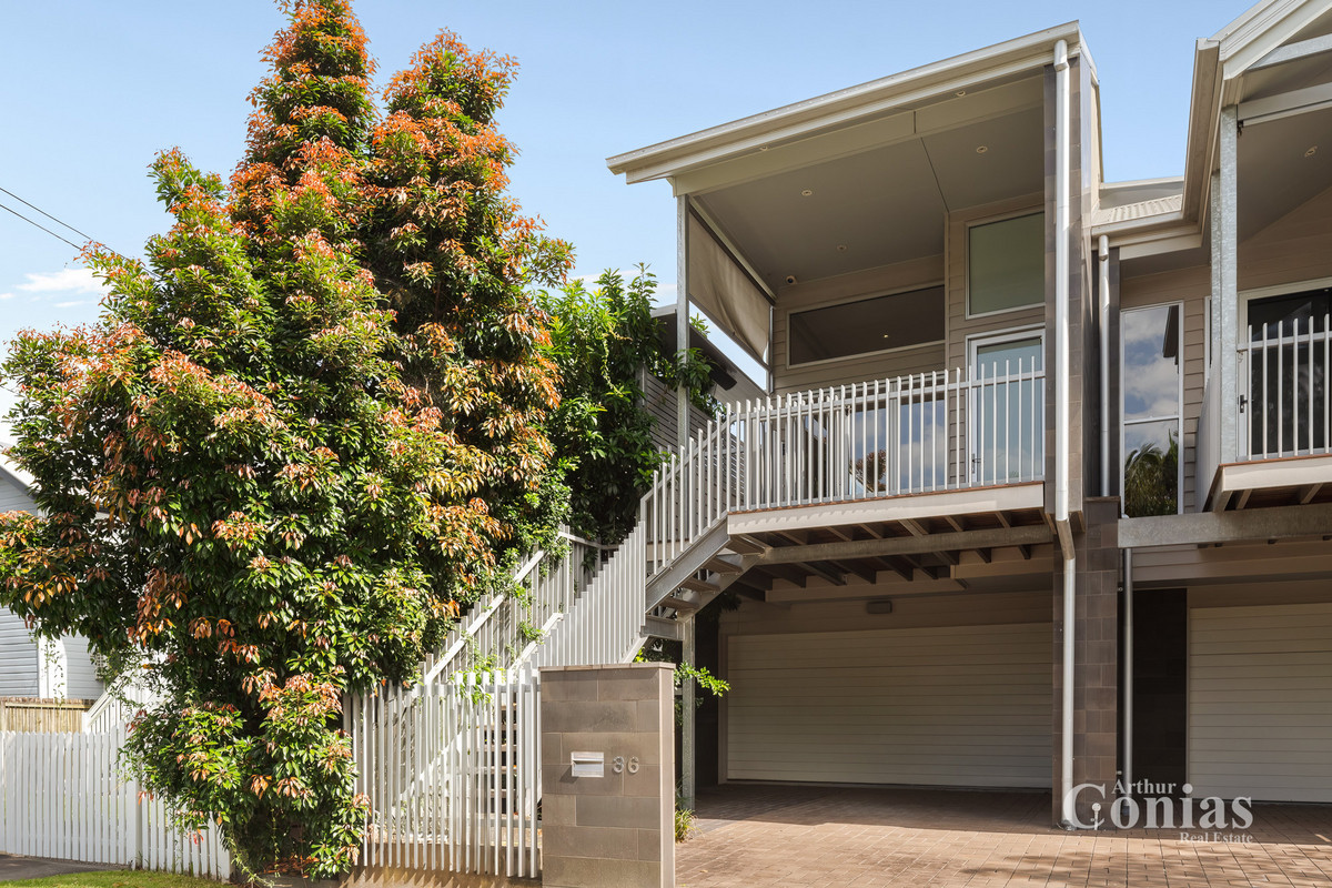 36 MULLENS ST, HAWTHORNE QLD 4171, 0 غرف, 0 حمامات, Townhouse