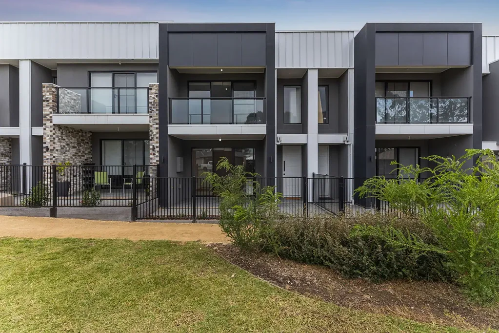 Mount Barker 3房  Modern Style Meets Everyday Convenience