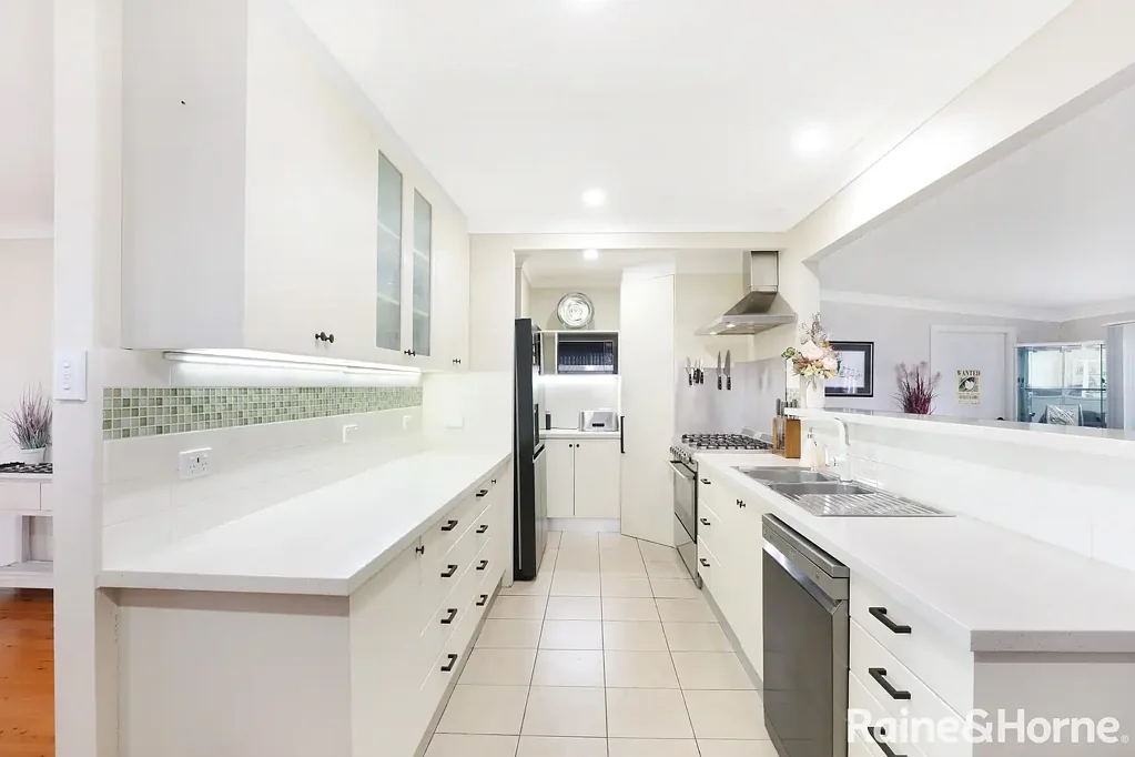 Oak Flats 5ਬੈੱਡਰੂਮ Impressive Family Home, Studio/Teenagers Retreat & Large Shed