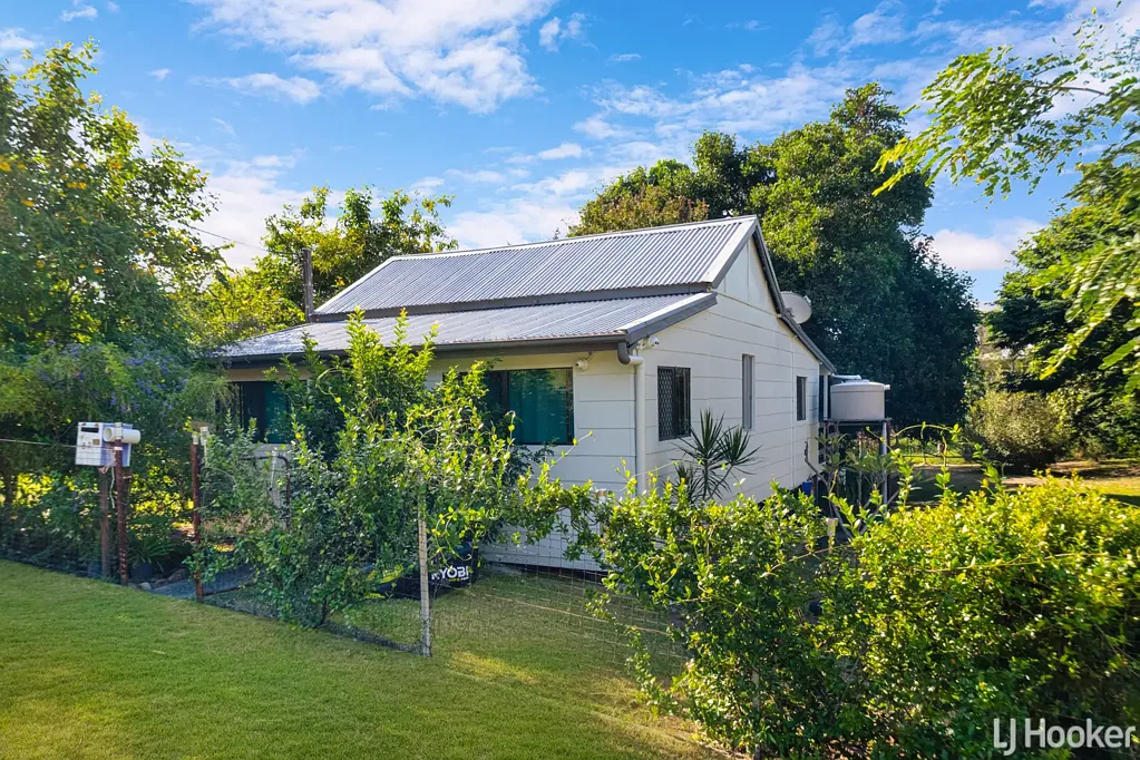 63 Darcy Street, Mount Morgan, QLD 4714