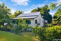 63 Darcy Street, Mount Morgan
