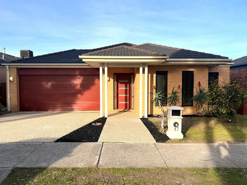 Perfect 3 - Bedroom family home!!