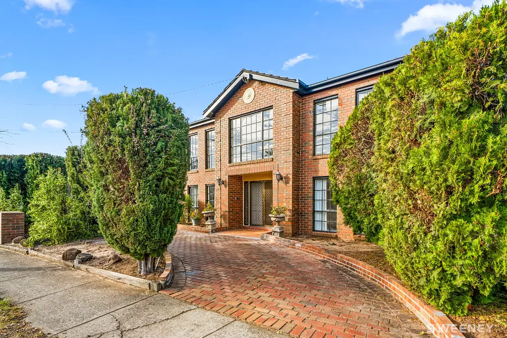 1 Thompson Court, Altona Meadows, VIC 3028
