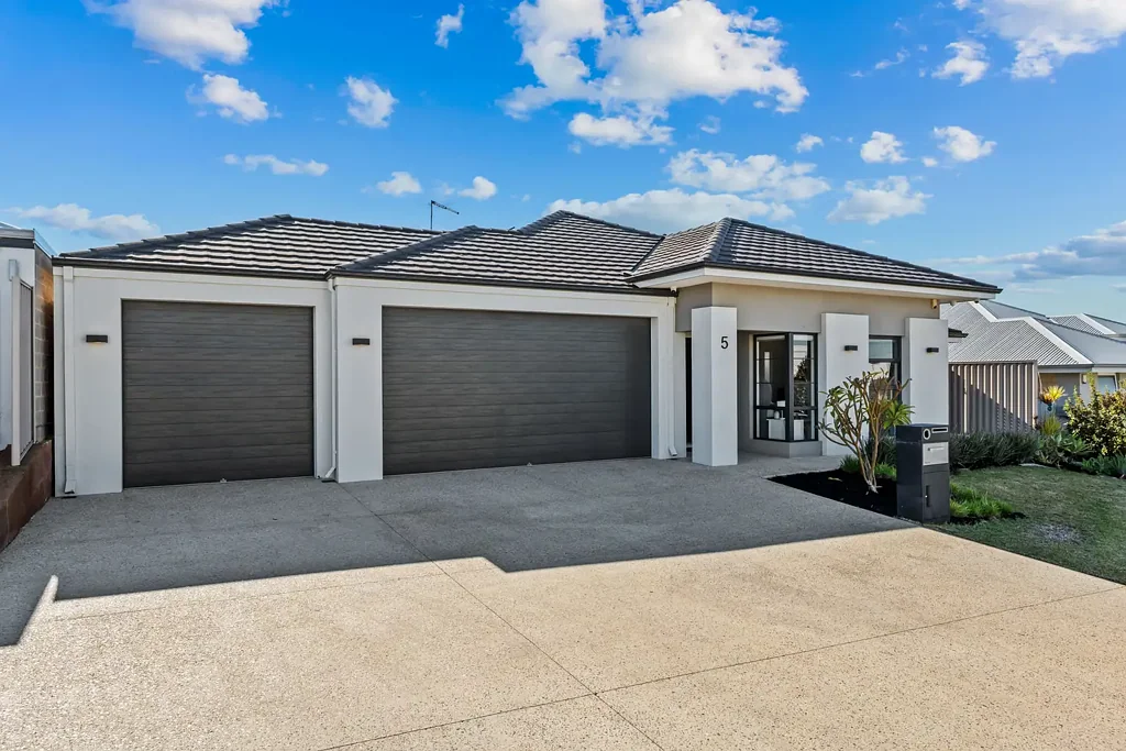 Hammond Park 4房  The Perfect Family Package: Big Entertainment, Premium Features