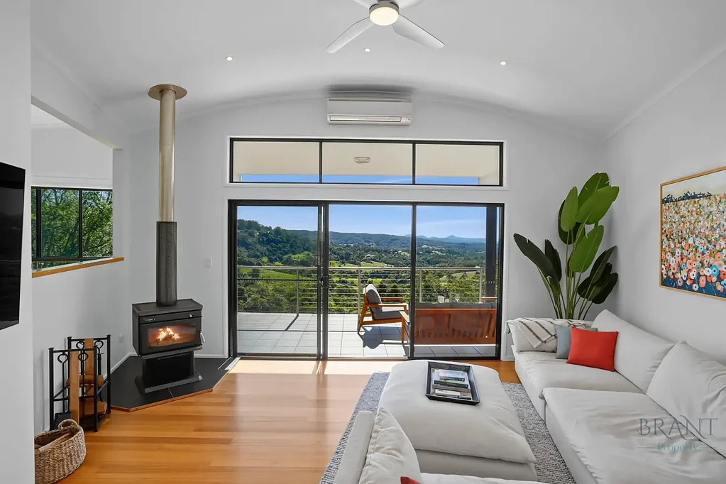 11 Dale View Lane, Mapleton, QLD 4560