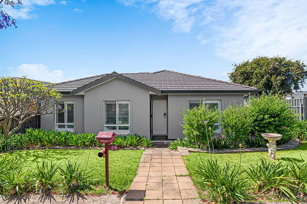 36 Benny Crescent, South Brighton, SA 5048